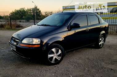 Седан Chevrolet Aveo 2005 в Днепре