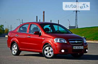 Седан Chevrolet Aveo 2009 в Днепре