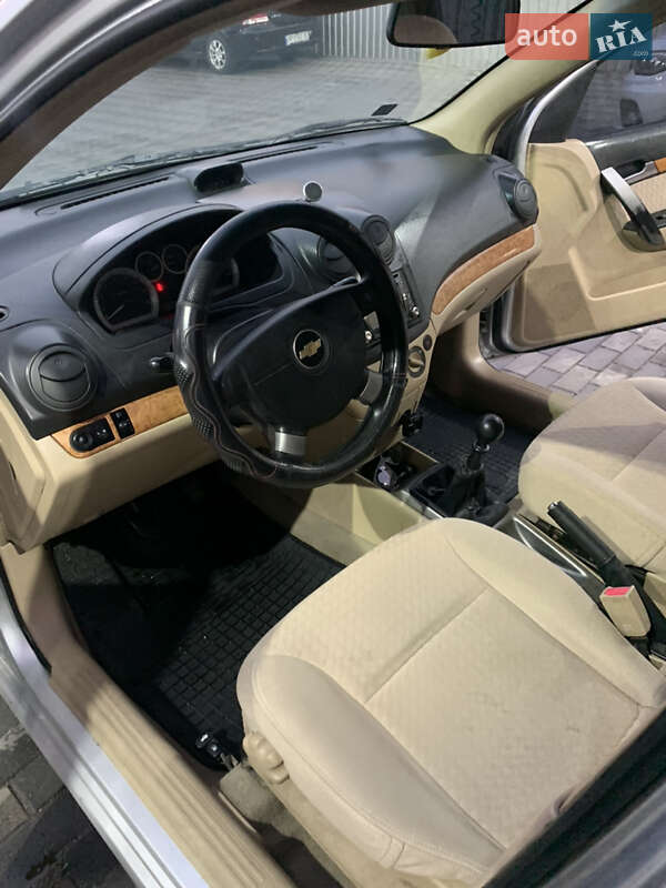 Седан Chevrolet Aveo 2007 в Запорожье