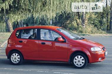 Хетчбек Chevrolet Aveo 2004 в Кривому Розі