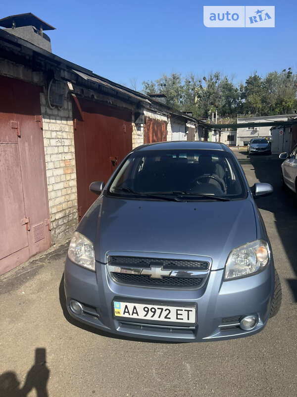 Седан Chevrolet Aveo 2007 в Києві