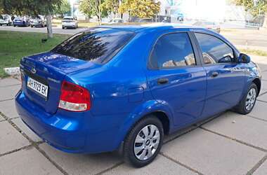 Седан Chevrolet Aveo 2006 в Броварах