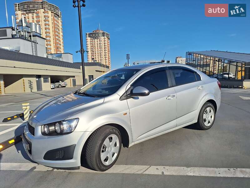 Chevrolet Aveo 2012