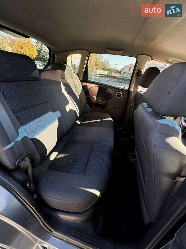 Хетчбек Chevrolet Aveo 2007 в Виноградові