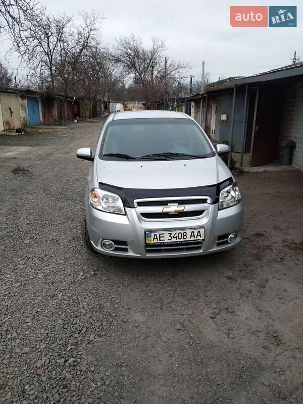 Седан Chevrolet Aveo 2008 в Кривом Роге