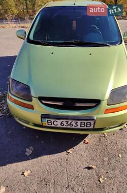 Хэтчбек Chevrolet Aveo 2005 в Кривом Роге