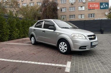 Седан Chevrolet Aveo 2009 в Черкассах