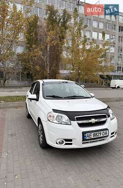 Седан Chevrolet Aveo 2006 в Днепре