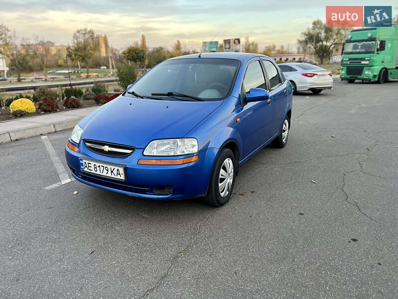 Седан Chevrolet Aveo 2005 в Кривому Розі