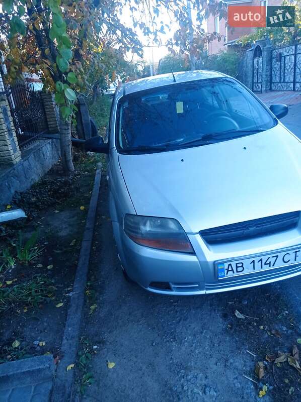 Седан Chevrolet Aveo 2006 в Виннице