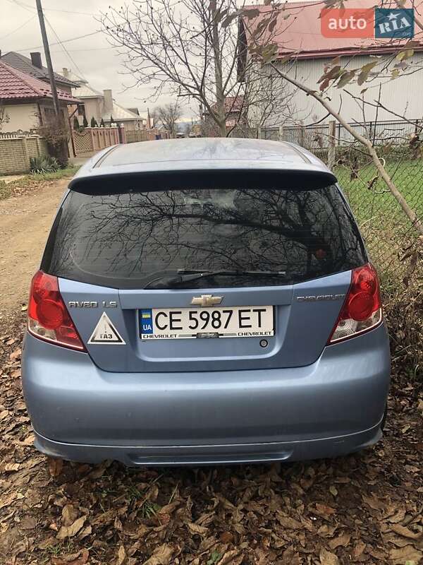 Хетчбек Chevrolet Aveo 2005 в Чернівцях