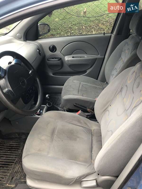 Хетчбек Chevrolet Aveo 2005 в Чернівцях