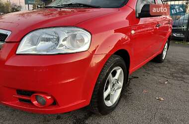 Седан Chevrolet Aveo 2007 в Киеве