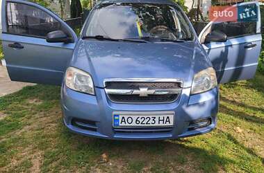 Седан Chevrolet Aveo 2006 в Ужгороде