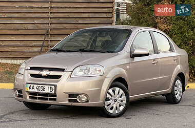 Седан Chevrolet Aveo 2008 в Киеве