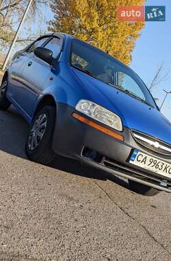 Седан Chevrolet Aveo 2005 в Черкасах