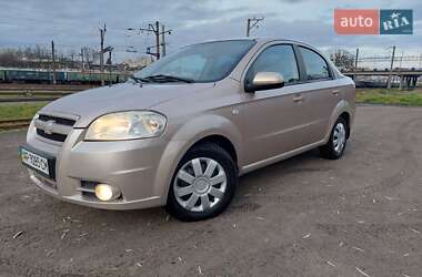 Седан Chevrolet Aveo 2008 в Львове