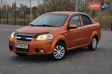 Седан Chevrolet Aveo 2006 в Днепре