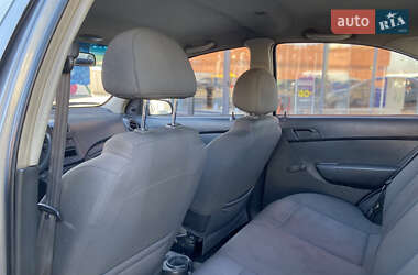 Седан Chevrolet Aveo 2008 в Киеве