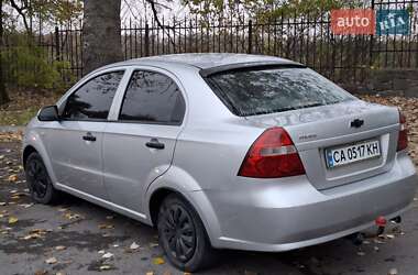 Седан Chevrolet Aveo 2006 в Умани