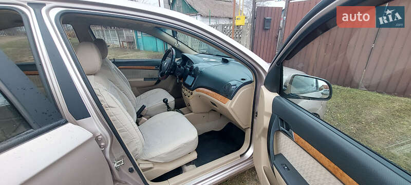 Седан Chevrolet Aveo 2007 в Одессе