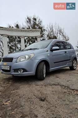 Хетчбек Chevrolet Aveo 2011 в 