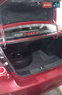 Седан Chevrolet Aveo 2010 в Первомайську