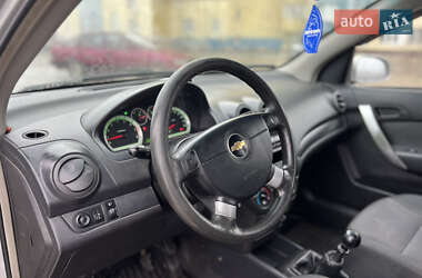 Хетчбек Chevrolet Aveo 2010 в Києві