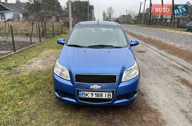 Хетчбек Chevrolet Aveo 2009 в 