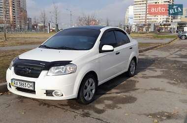 Седан Chevrolet Aveo 2010 в Харкові