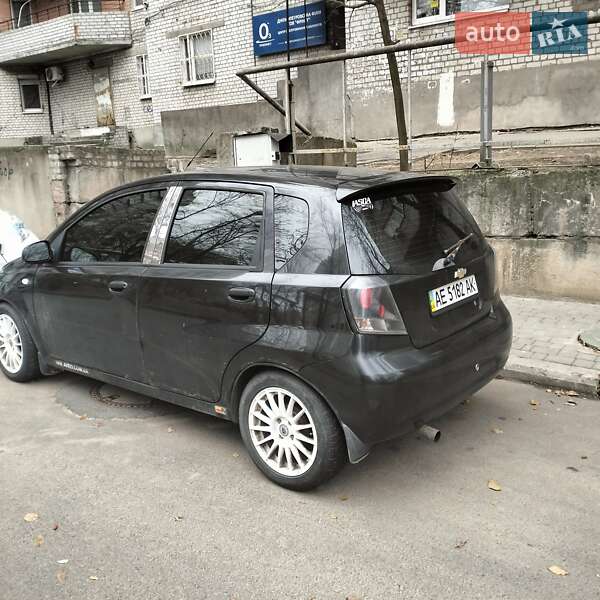 Хэтчбек Chevrolet Aveo 2005 в Днепре