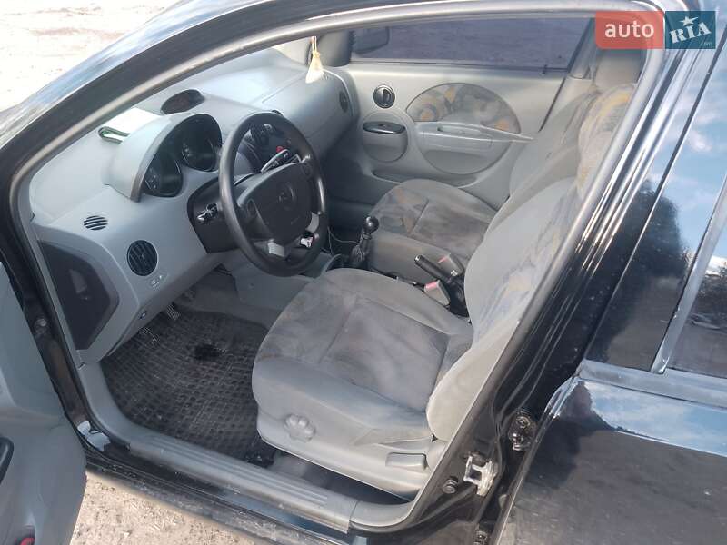 Хэтчбек Chevrolet Aveo 2006 в Прилуках фото 3 Хэтчбек Chevrolet Aveo 2006 в Прилуках
