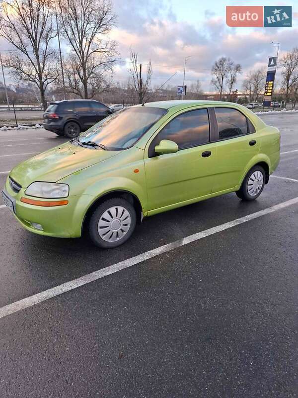 Седан Chevrolet Aveo 2005 в Киеве фото 4 Седан Chevrolet Aveo 2005 в Киеве