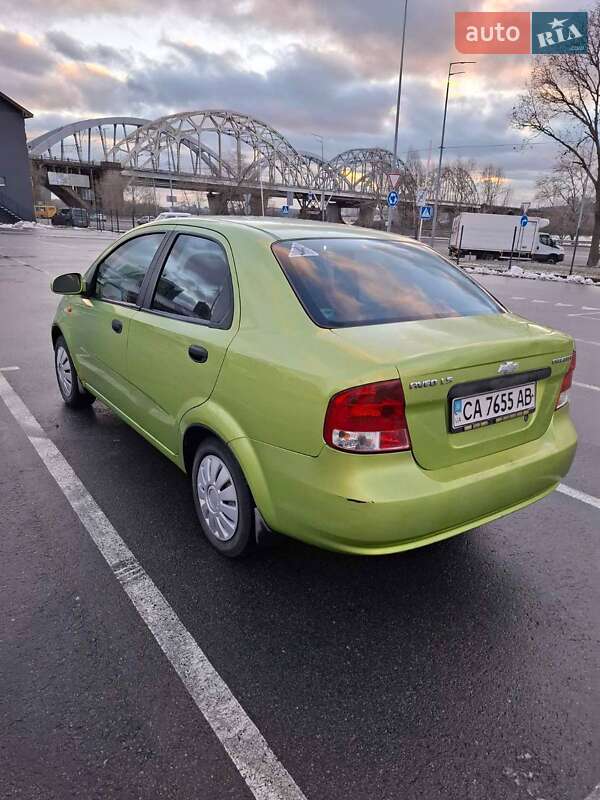 Седан Chevrolet Aveo 2005 в Киеве фото 5 Седан Chevrolet Aveo 2005 в Киеве