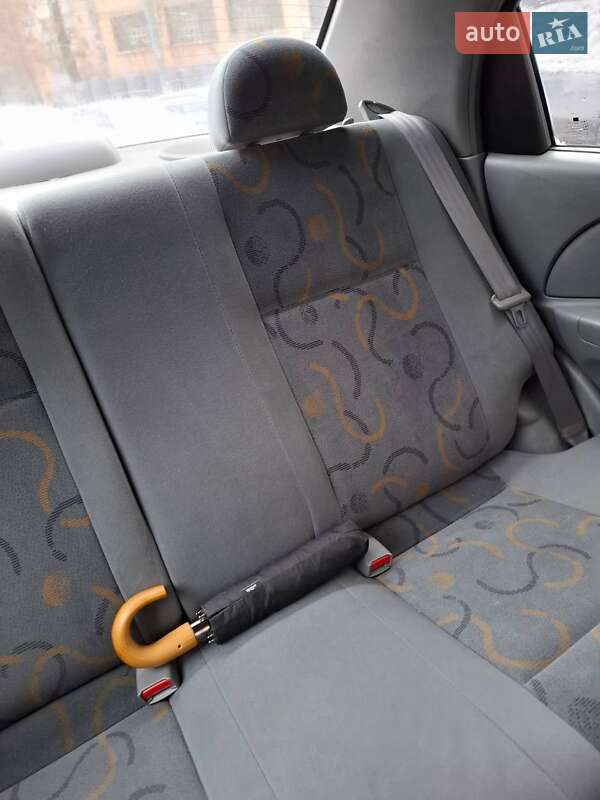 Седан Chevrolet Aveo 2005 в Киеве фото 10 Седан Chevrolet Aveo 2005 в Киеве