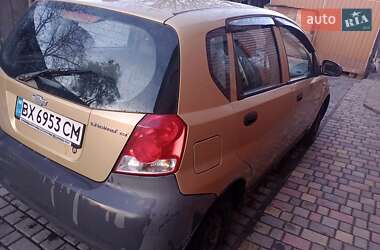 Хетчбек Chevrolet Aveo 2003 в 