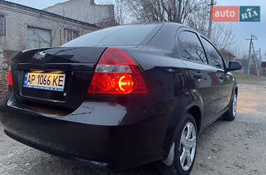 Седан Chevrolet Aveo 2006 в Запорожье