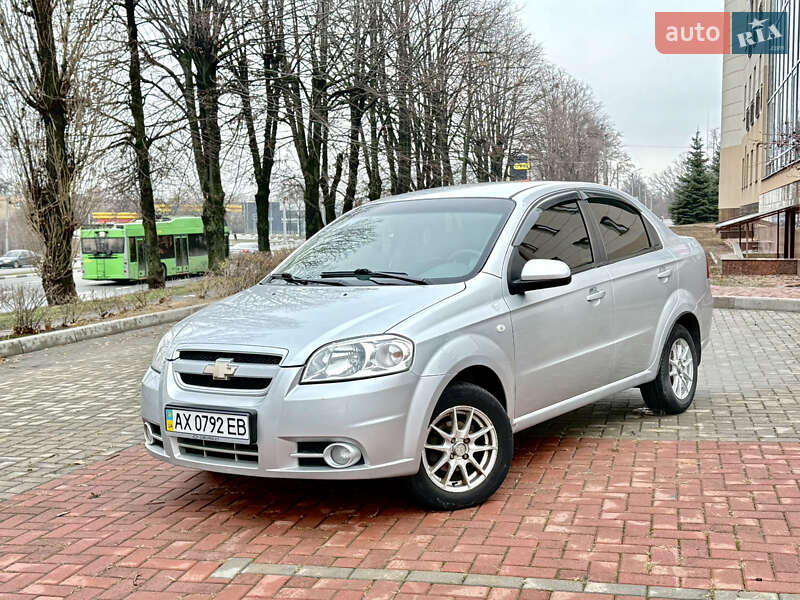 Седан Chevrolet Aveo 2008 в Харкові