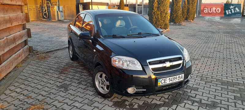 Седан Chevrolet Aveo 2008 в Хотине