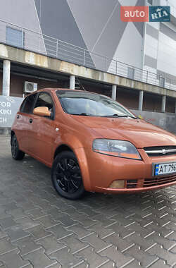 Хетчбек Chevrolet Aveo 2006 в Івано-Франківську