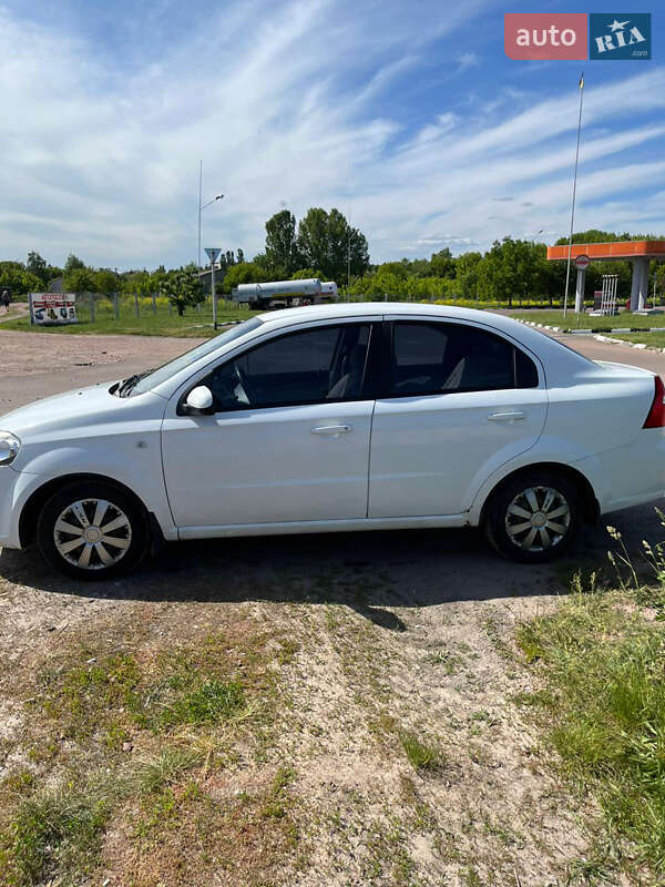 Седан Chevrolet Aveo 2007 в Овручі