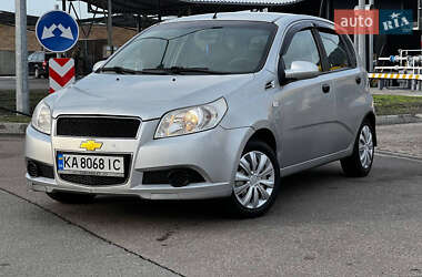 Хетчбек Chevrolet Aveo 2010 в Києві