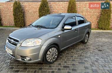 Седан Chevrolet Aveo 2008 в Кропивницькому