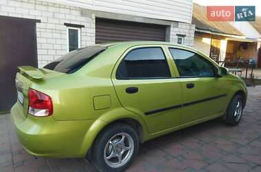 Седан Chevrolet Aveo 2004 в Брацлаві