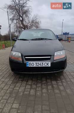 Седан Chevrolet Aveo 2005 в Черновцах