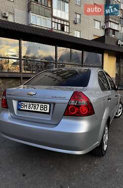 Седан Chevrolet Aveo 2007 в Николаеве