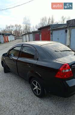 Седан Chevrolet Aveo 2008 в Киеве