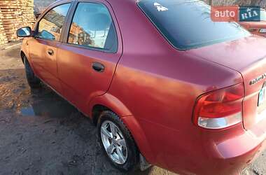 Седан Chevrolet Aveo 2004 в Киеве