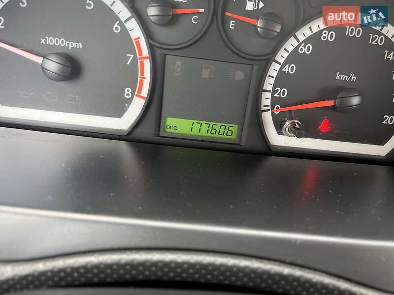 Седан Chevrolet Aveo 2008 в Киеве