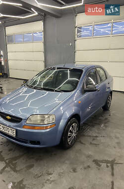 Седан Chevrolet Aveo 2005 в Львові